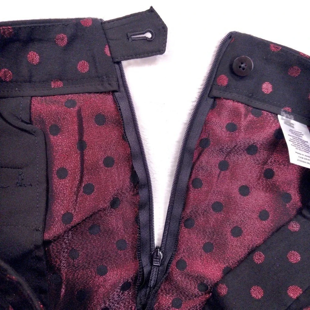 Talbots Pants Women's Size 12 Black Red Metallic Kick Crop Holiday Dot - Picture 7 of 12